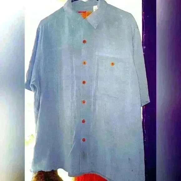 Caribbean Men's 100% Silk Short Sleeved Vacation Shirt - Picture 1 of 14